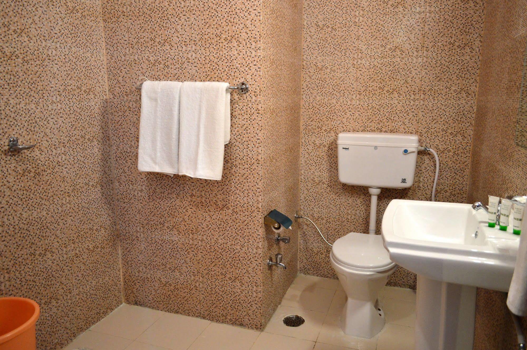Dee Jay Resort Dhaliara Екстер'єр фото