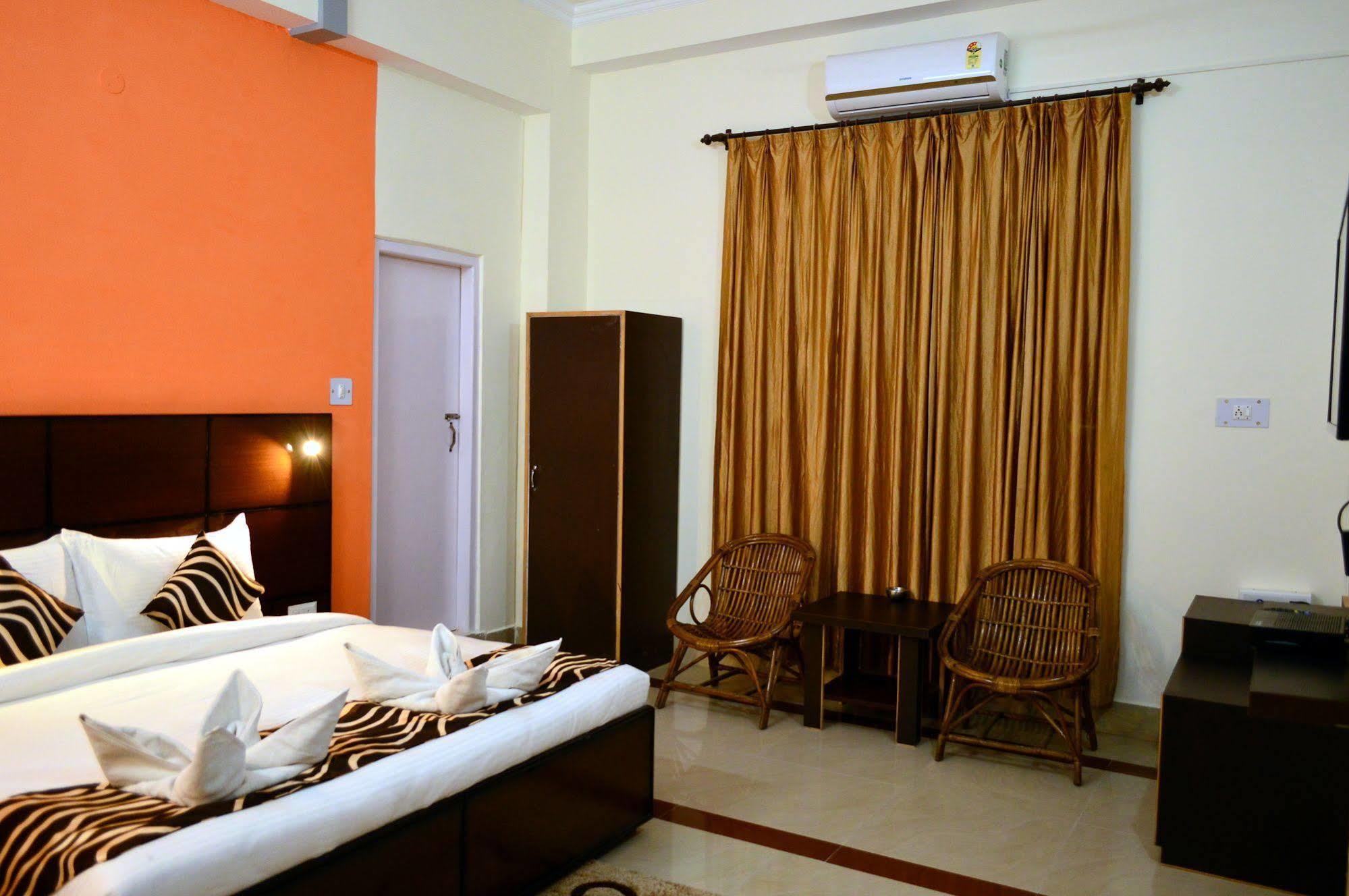 Dee Jay Resort Dhaliara Екстер'єр фото